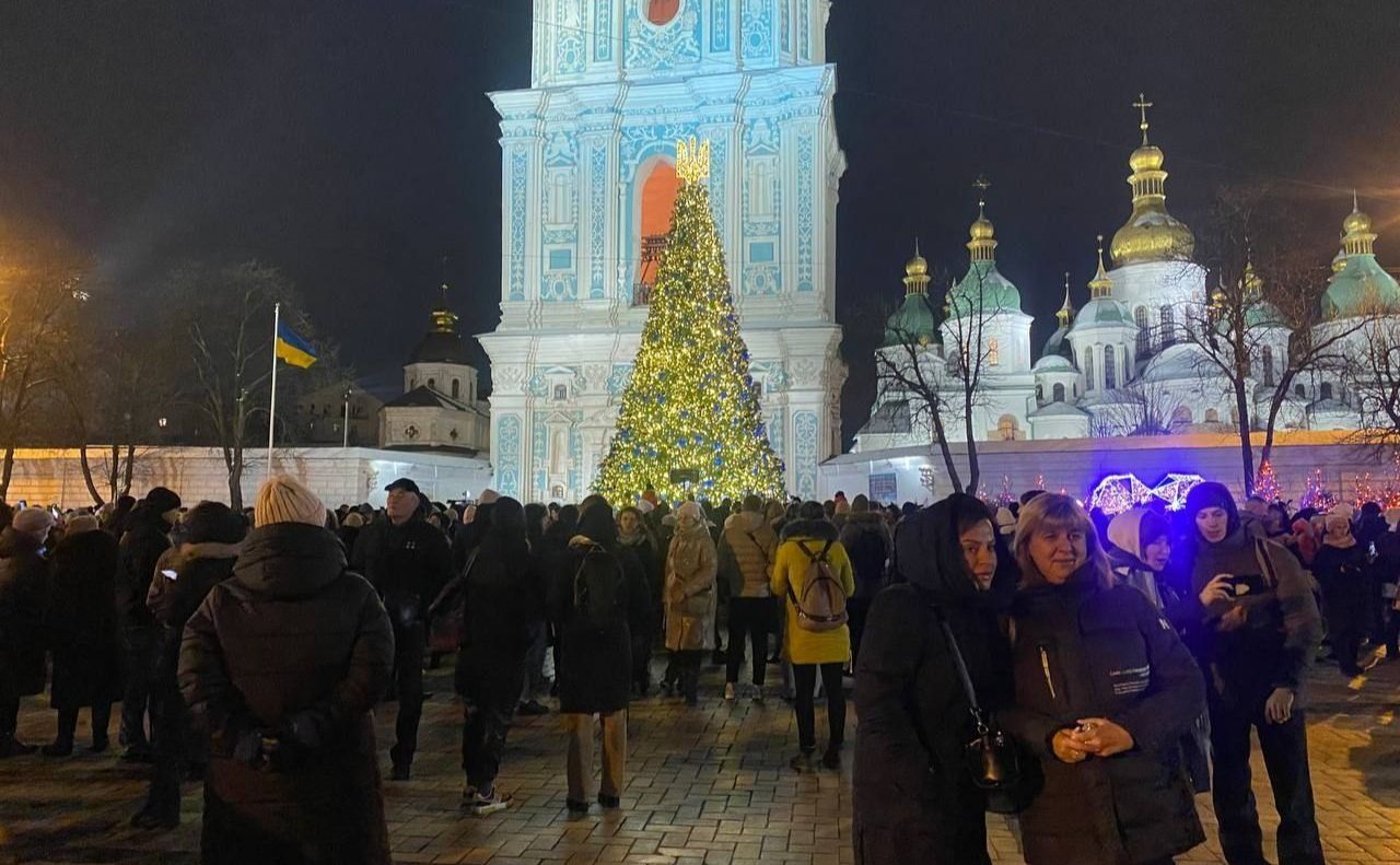 У Києві встановлять новорічну ялинку, але масових зібрань та ярмарків не буде