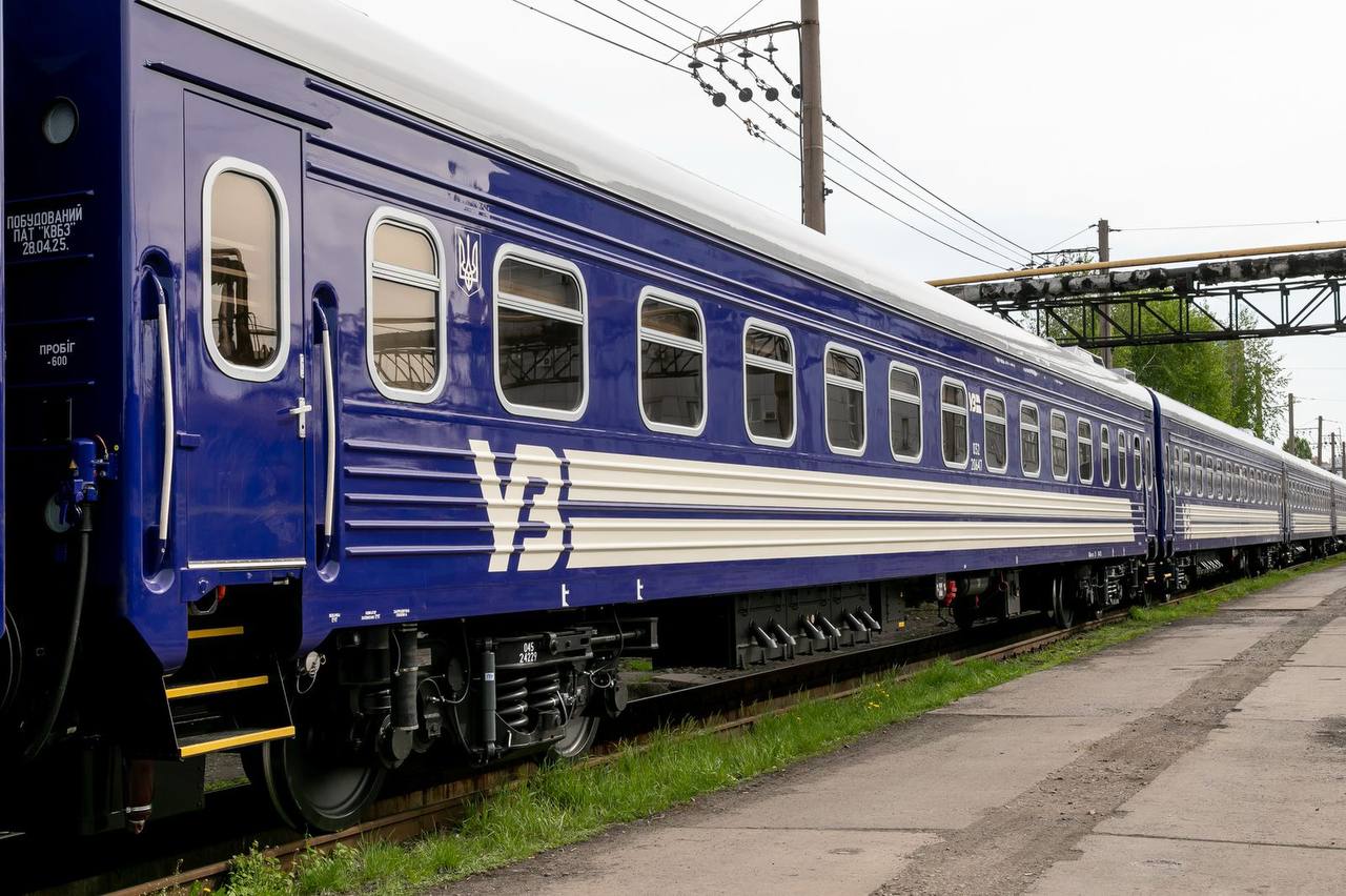 Укрзалізниця поповнила парк шістьма новими плацкартними вагонами