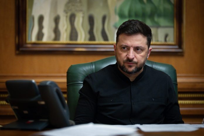 В Україні створено законодавчу базу для запуску банків фінансової інклюзії: Зеленський підписав закон / Фото: facebook Володимир Зеленський