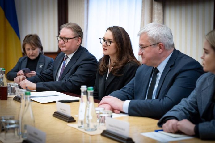 Уряд запустив виплати бізнесу та ОСББ у межах 