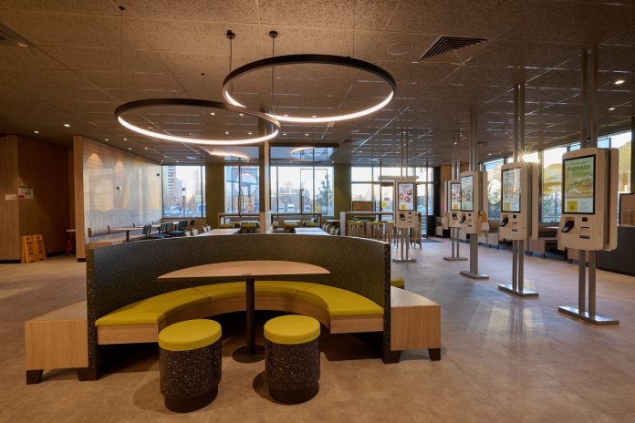 У Києві відкрився новий McDonald's (фото: пресслужба)
