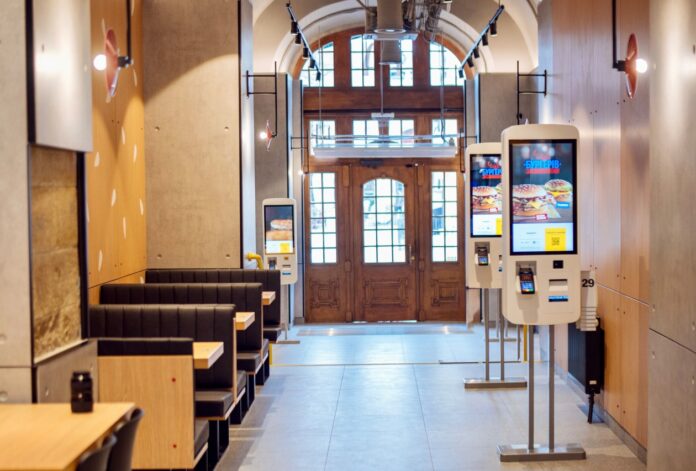 McDonald's (фото з відкритих джерел)