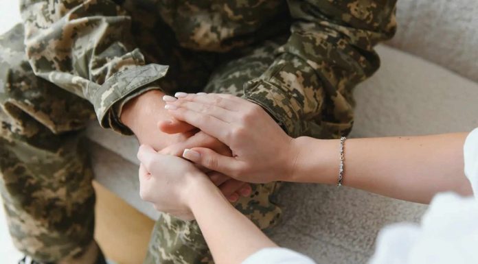Підтримка військового